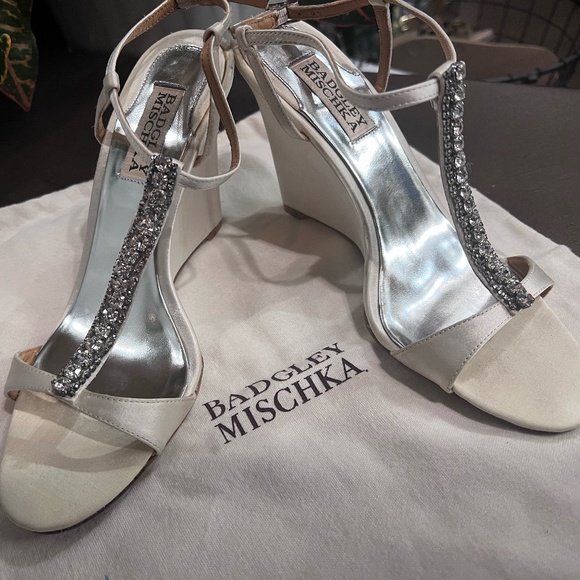 White Badgley Mischka Satin Rhinestone heels - Picture 2 of 3